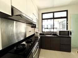 Mandarin Gardens (D15), Condominium #577677661